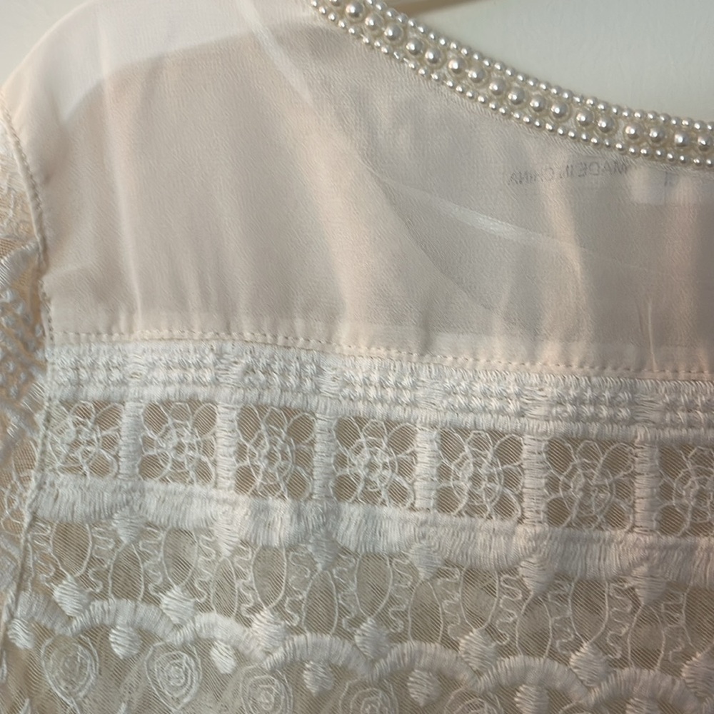 3 for‎ 25! Anthropologie Potter’s Pot Cream Lace Blouse with beading, size Small - Picture 5 of 7